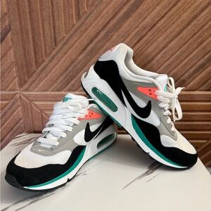 Nike Air Max “Concrete” women’s sneakers